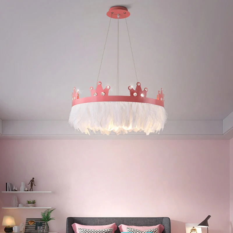 Lustre en forme de couronne pour chambre de fille, kit de suspension à 2 lumières en plumes de style nordique Clearhalo