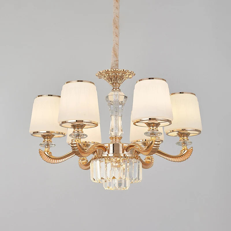 Lustre de plafond à 6/8 lumières, lampe suspendue de salon traditionnelle avec abat-jour conique en verre de lait doré Cle...