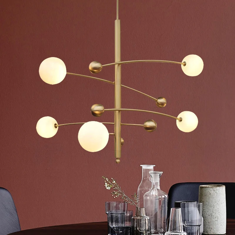 Lustre suspendu post-moderne, abat-jour en verre opale, lustre de plafond à 5 lumières en or pour chambre à coucher Clearhalo