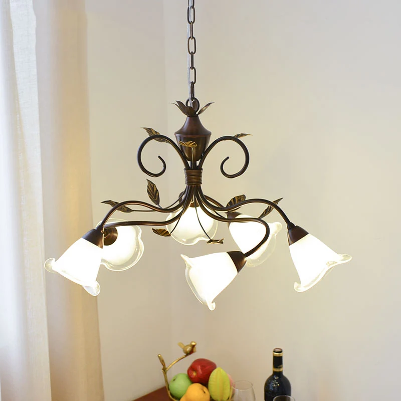 Lustre suspendu à 6 têtes pour chambre à coucher, plafonnier contemporain rouge et marron avec abat-jour en verre dépoli e...