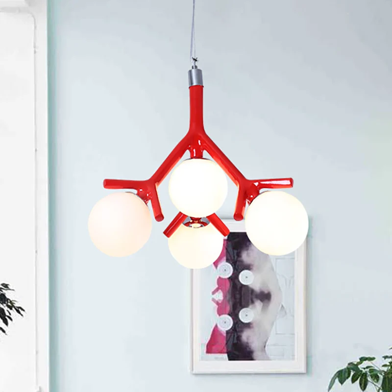 Lustre en verre blanc Global avec branche Design contemporain 4 lumières blanc/noir/rouge plafonnier suspendu Clearhalo