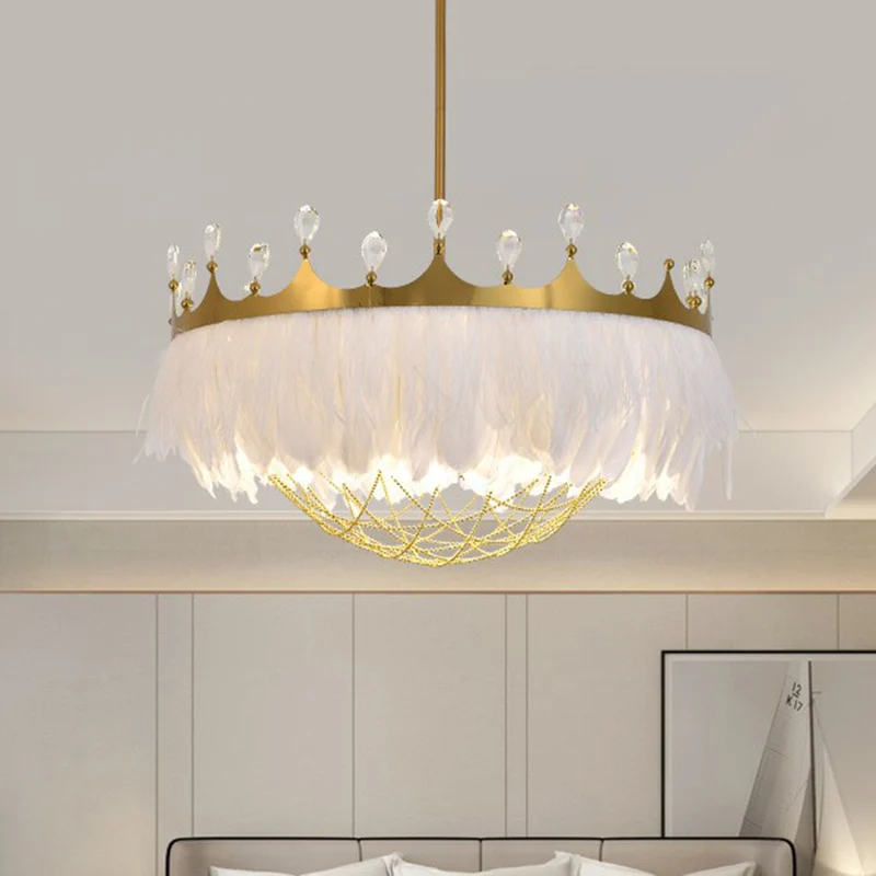 Plafonnier artistique en forme de couronne, plume, 1 tête, lampe suspendue pour chambre de fille, avec filet à chaîne et c...