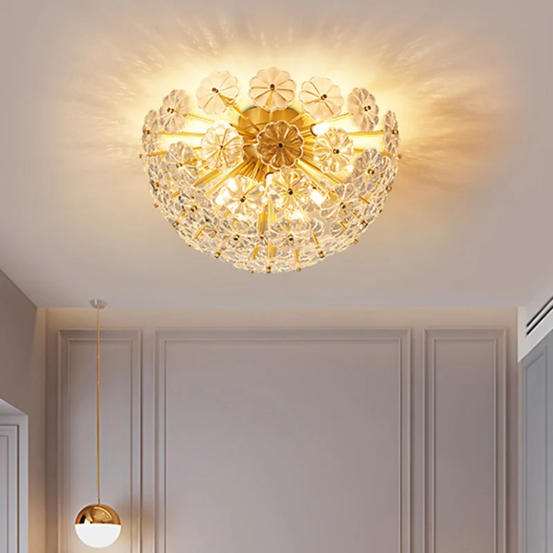 Plafonnier encastré moderne en forme de dôme en forme de fleur de cristal pour salon en laiton Clearhalo