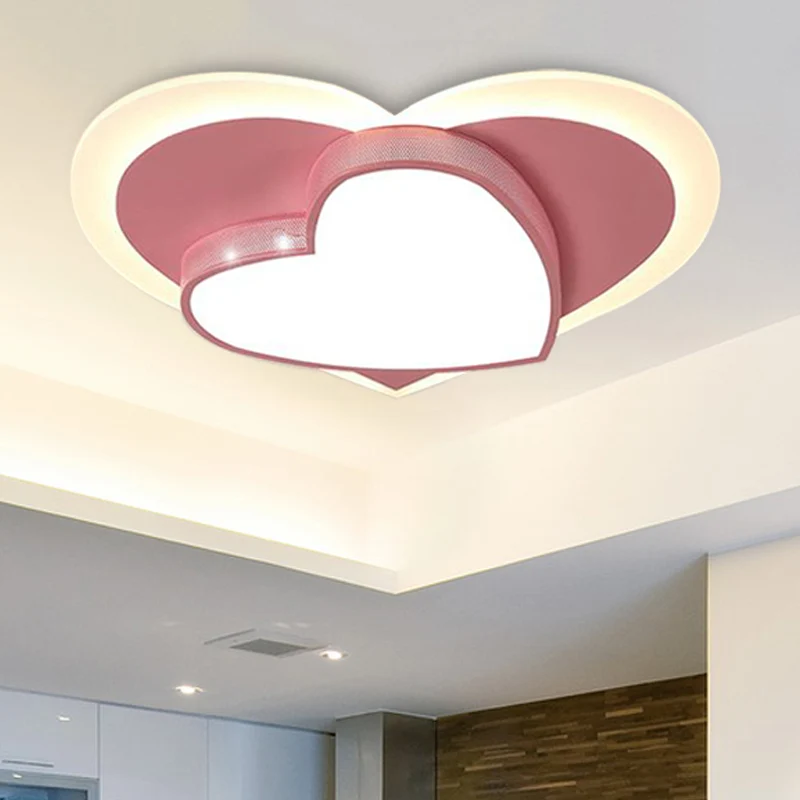Plafonnier LED en acrylique et métal pour chambre de fille avec cœur aimant, joli plafonnier LED en rose Clearhalo