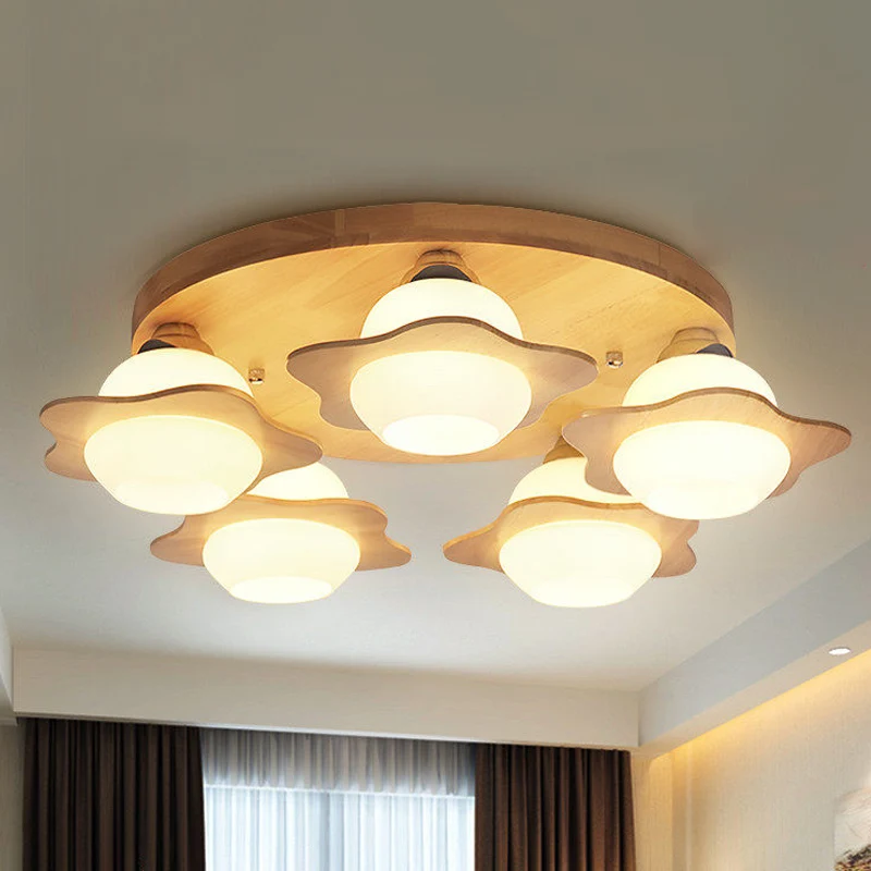 Plafonnier moderne à 3/5 lumières en bois floral, semi-monté, beige, avec abat-jour sphérique en verre de lait Clearhalo