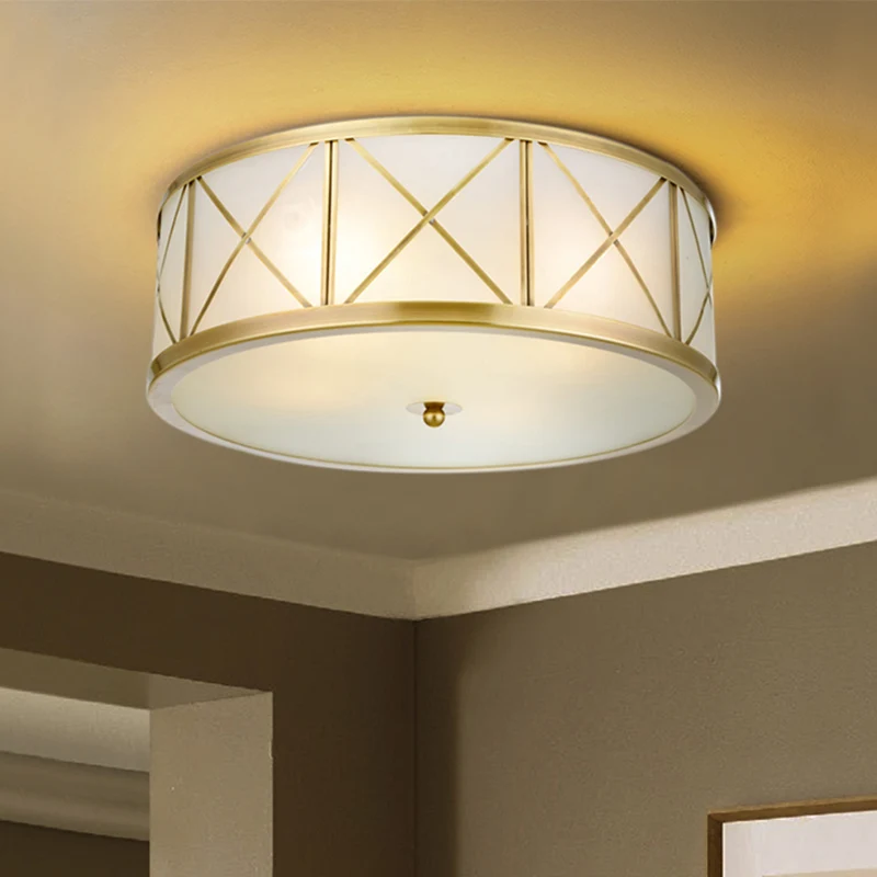 Plafonnier rond en verre crème à 3/4 têtes, couleur or colonial, pour chambre à coucher, avec cage en treillis Clearhalo