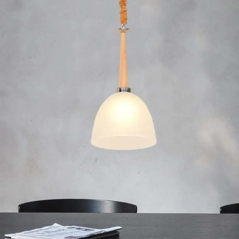 Plafonnier simple à 1 tête, dôme beige, suspension avec abat-jour en verre prismatique blanc, 11,5"/14" de large Clearhalo
