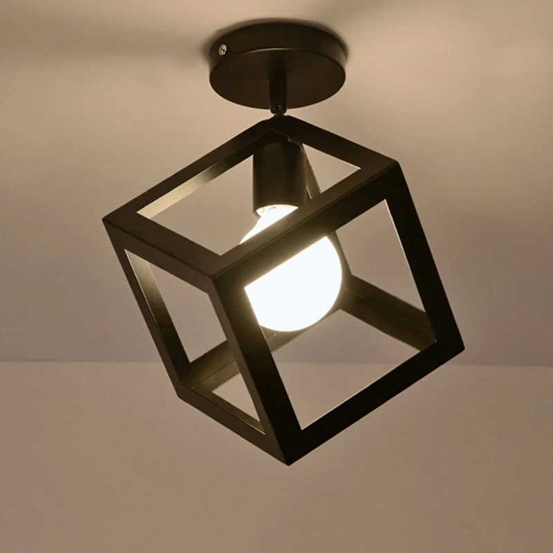 Plafonnier de style industriel rétro avec cadre en métal en fer forgé noir Clearhalo