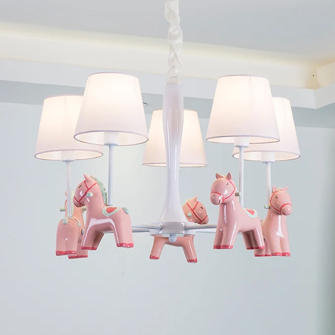 Plafonnier suspendu à abat-jour conique nordique, lustre en tissu cheval pour salon Clearhalo