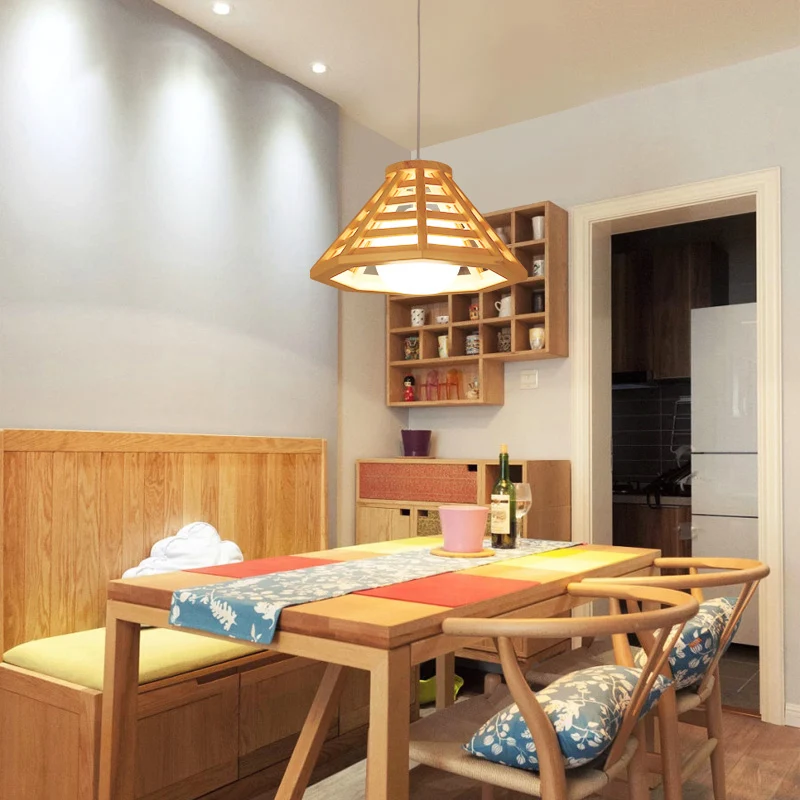 Plafonnier suspendu contemporain en bois à ampoule unique pour salle à manger avec abat-jour en verre crème Clearhalo