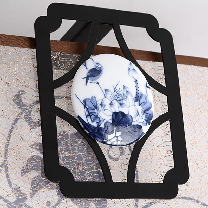 Plafonnier traditionnel à 1 ampoule en tissu carré noir Clearhalo