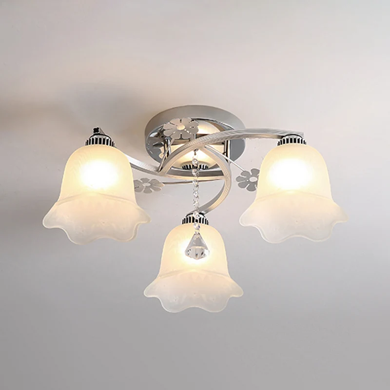 Semi-affleurant pour chambre à coucher, 3 ampoules, finition chromée moderniste, plafonnier en spirale avec abat-jour en v...