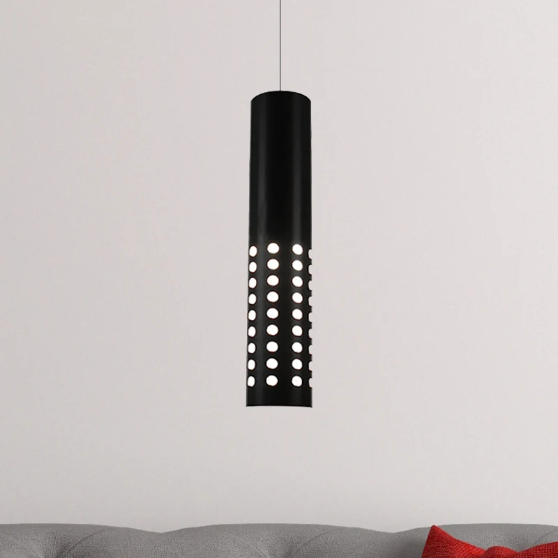 Suspension cylindrique moderne avec découpes circulaires en métal 1 lumière noire pour salon en blanc chaud/blanc Clearhalo
