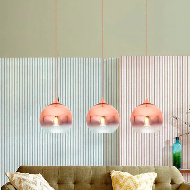 Suspension globe en verre dégradé post-moderne à 1 lumière en or rose au-dessus de la table Clearhalo