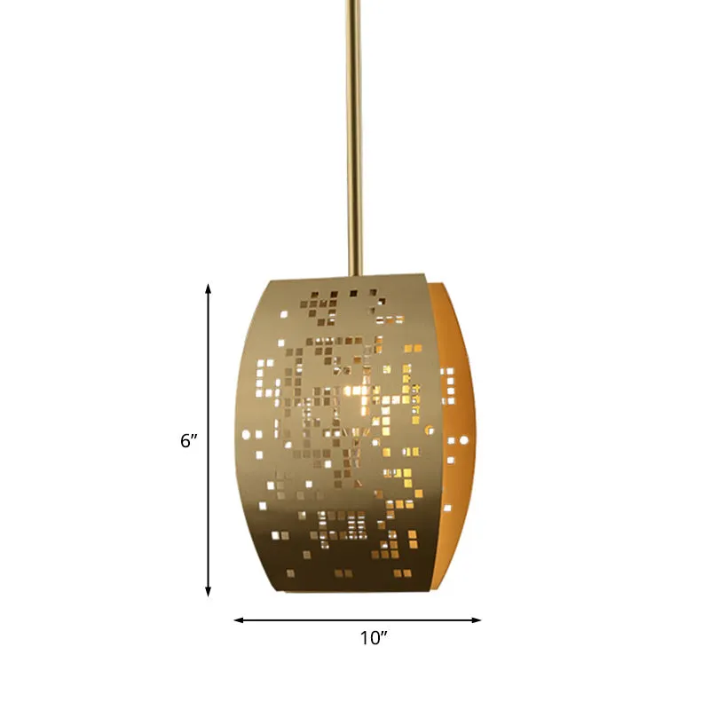 Suspension de plafond courbée pour salle d'étude en métal de luxe à 1 lumière dorée avec design découpé Clearhalo