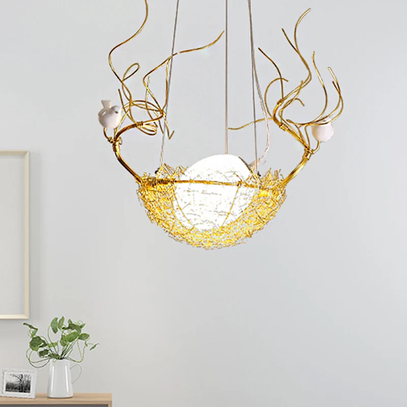 Suspension de plafond suspendue en forme d'œuf Art déco en verre blanc lait, lustre doré à 1 lumière avec oiseaux blancs e...