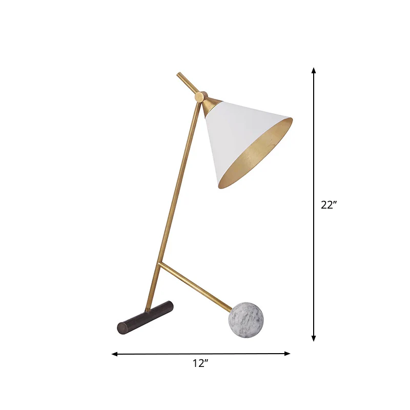 Veilleuse conique blanche et laiton postmoderne, lampe de table à 2 pieds en métal à 1 tête pour chambre à coucher Clearhalo