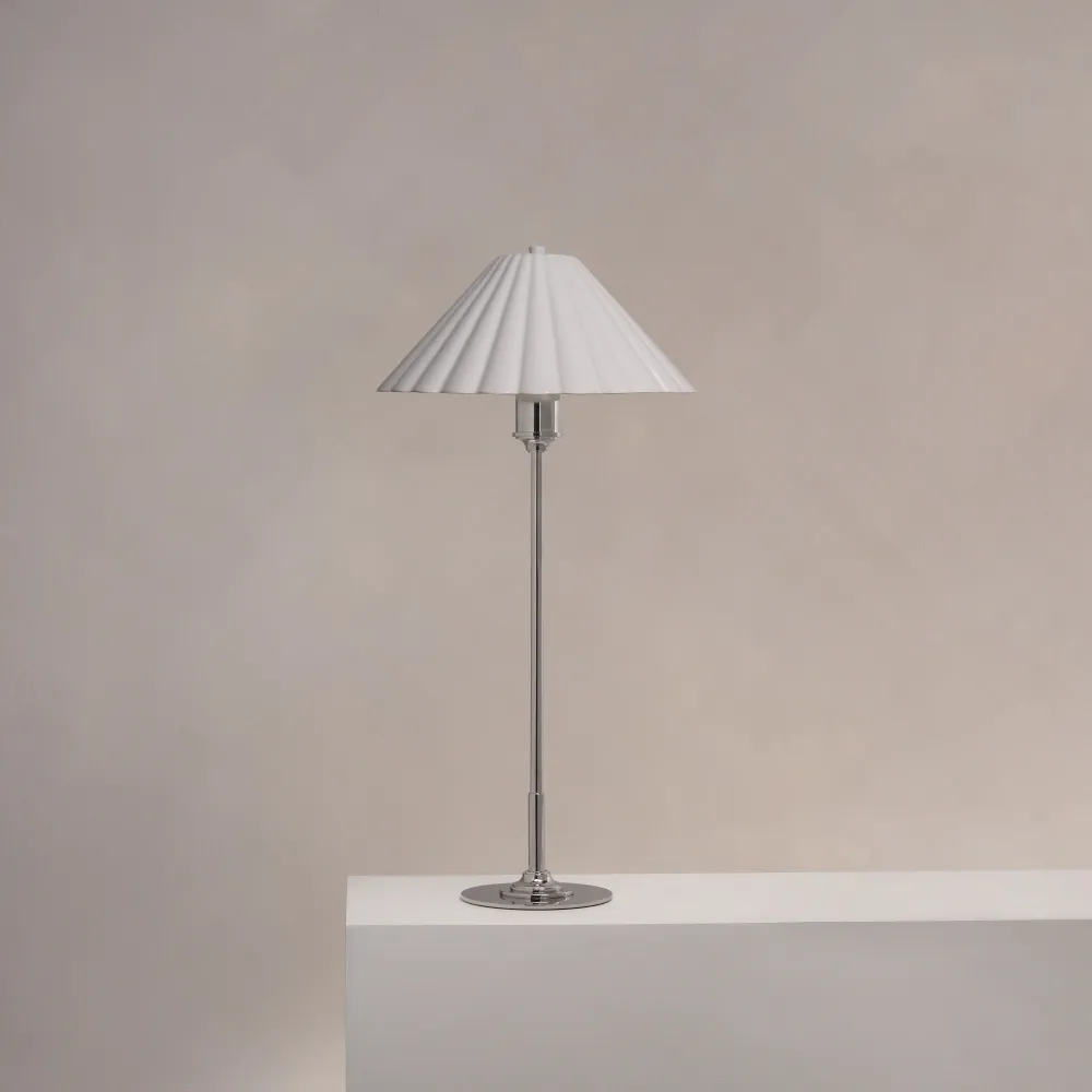 Cotswold Moyenne Lampe de Table Porcelaine Fine - Nickel Poli