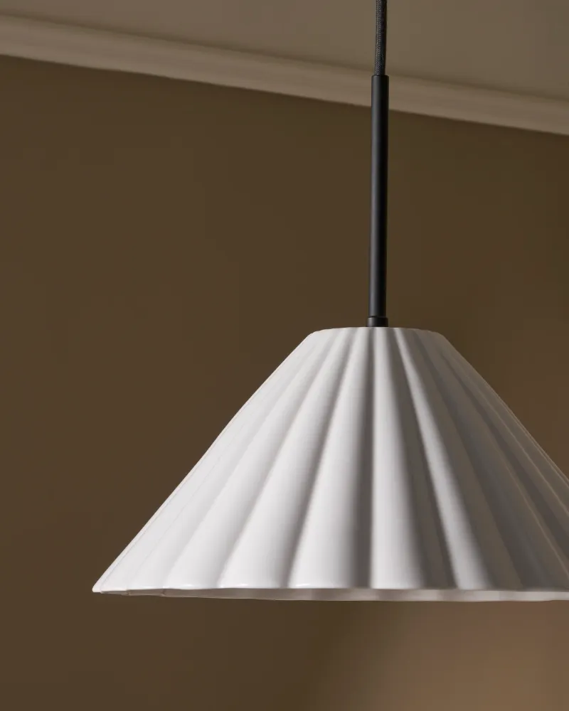 Cotswold Moyenne Suspension Porcelaine Fine - Bronze