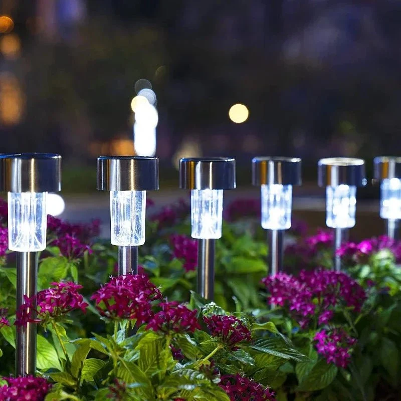 SOLAR LUMA – Lampe solaire LED étanche pour un éclairage d'ambiance de jardin Cozey Maison