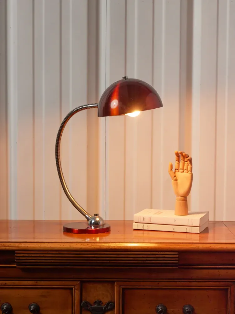 Julia, la lampe à poser rétro N°865 DBO