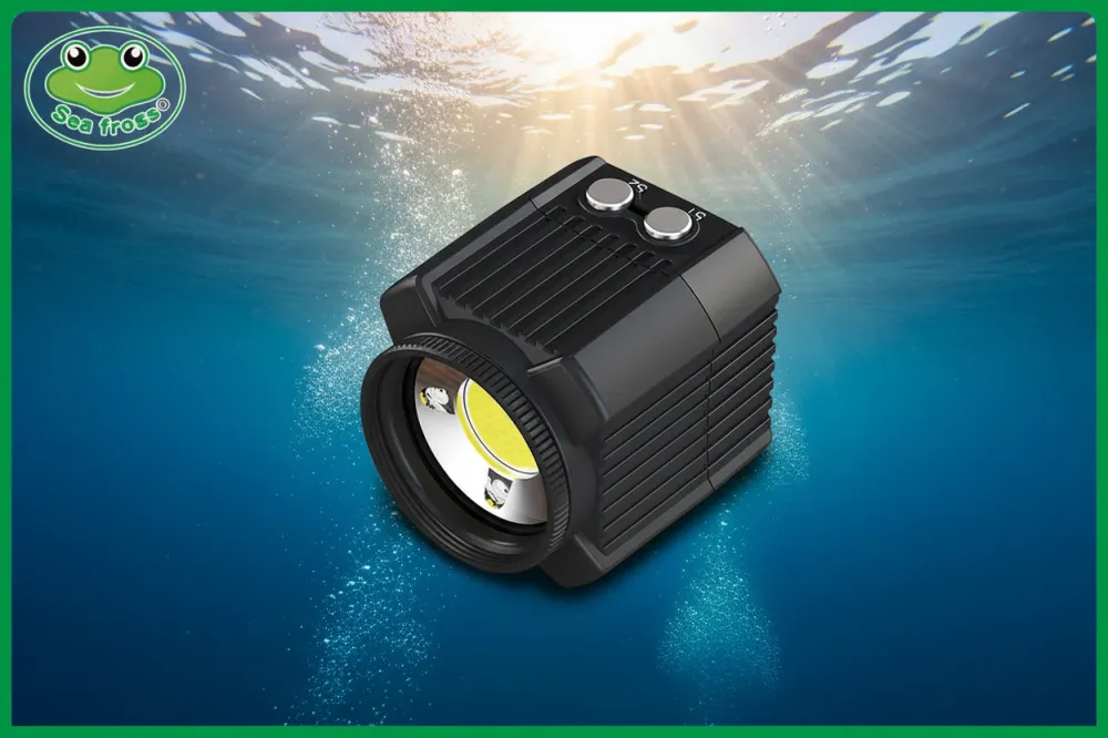 Eclairage LED Seafrogs SL-19 60 mètres Étanche 2000LM Pour Caméra et Téléphone...