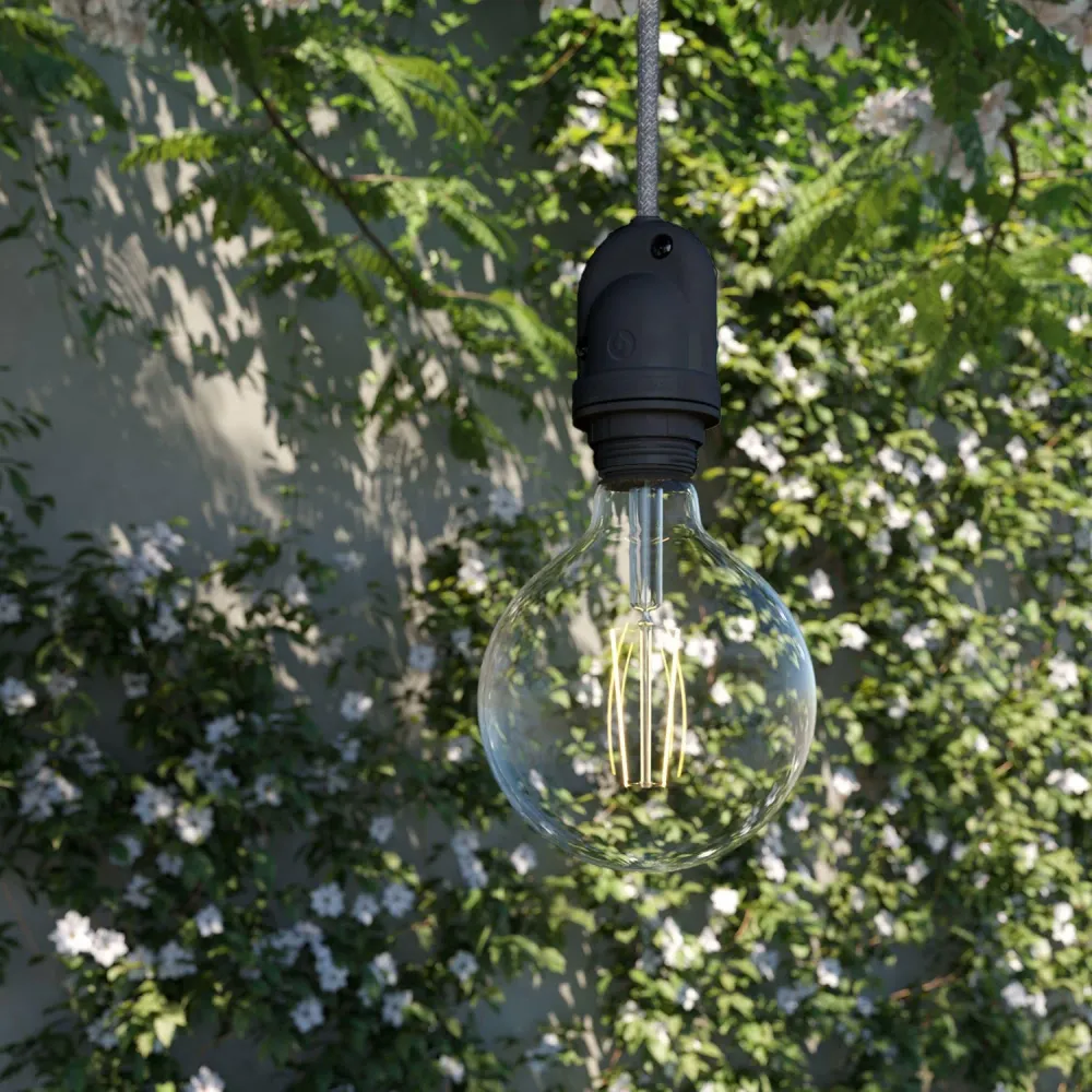 EIVA, la douille E26 adaptée aux environnements humides - Noir