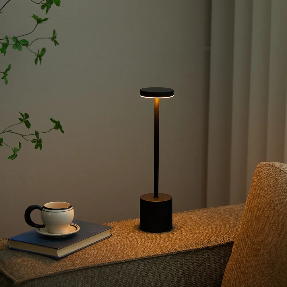 Elvis lampe de table LED noir