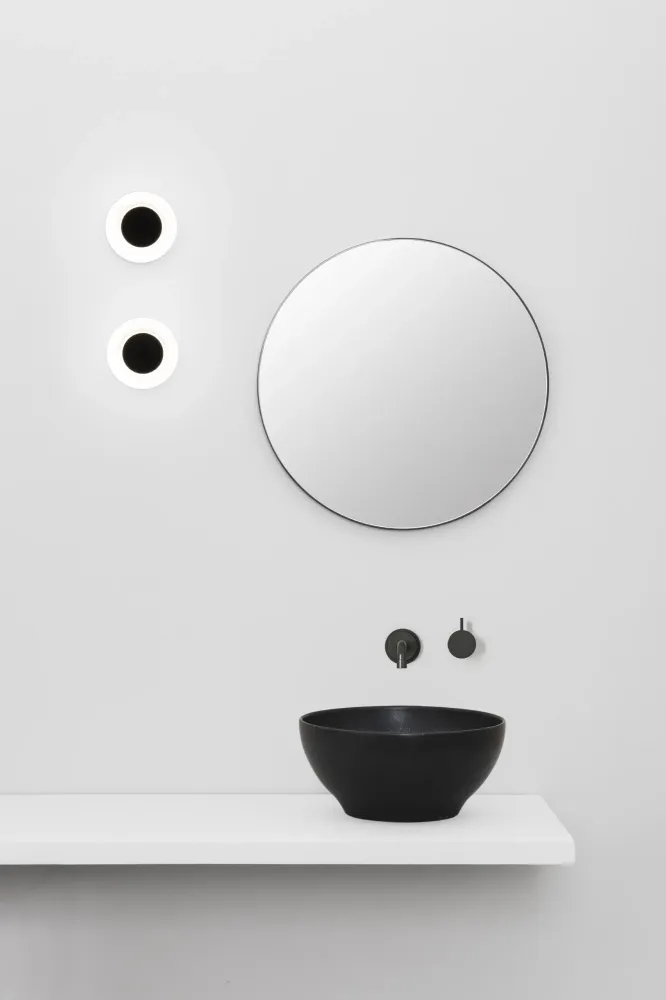 Faro MOY Black wall/ceiling lamp 40093