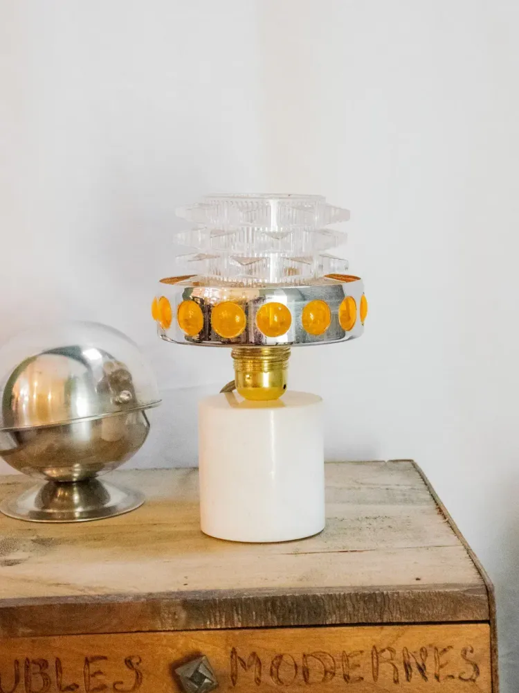Julia, la lampe à poser en marbre N°651 FCGNT