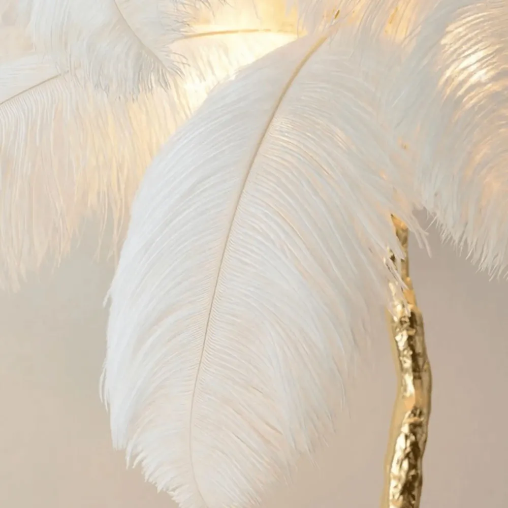 Lampe sur Pied avec Plumes d'Autruche | Élégance et Glamour | Fiolla Home