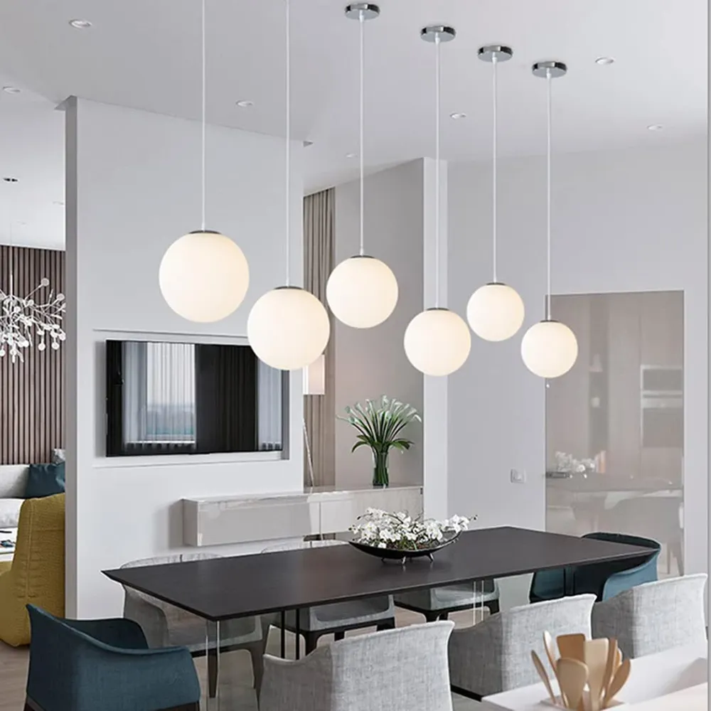 Suspension Globe Moderne avec Abat-Jour en Verre Blanc, plafonnier à 1 lumière en Forme de Boule de Verre, luminaire Suspe...