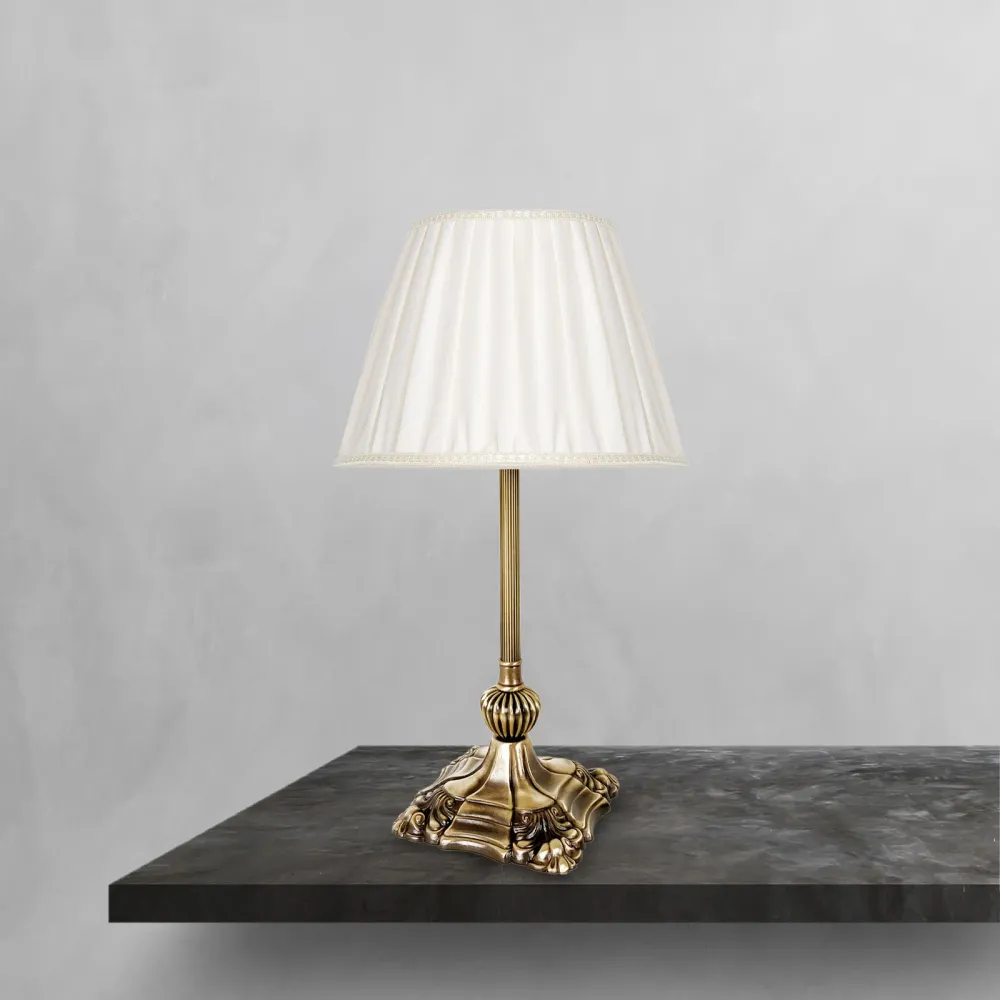 Lampe de Table Baroque avec Base Décorée et Abat-jour Plissé Ghidini 1849