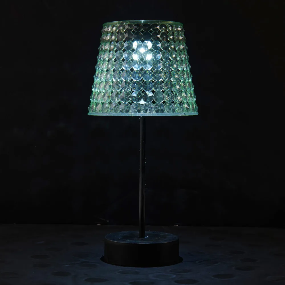 Lampe de table à l'énergie solaire, 4,7 po x 10 po Giant Tiger