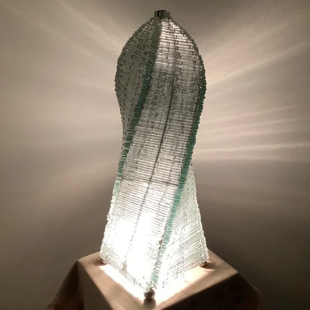 Grande Lampe à Poser En Lame De Verre Tour