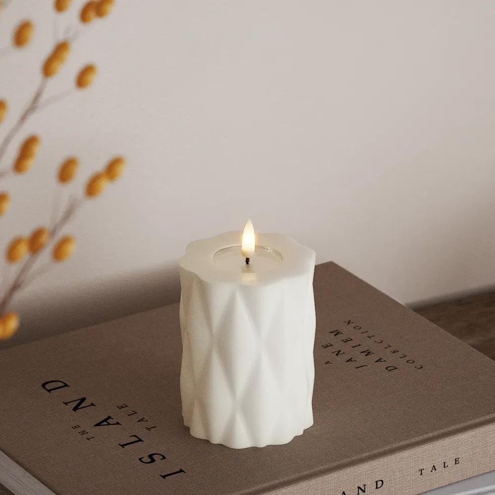 Harlequin LED Bougie pilier Ø 7,5 x 10 cm Blanc