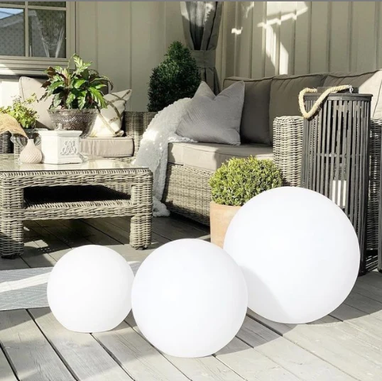 Ida Boule lumineuse LED blanche Ø 25-30-40 cm set 3 pièces