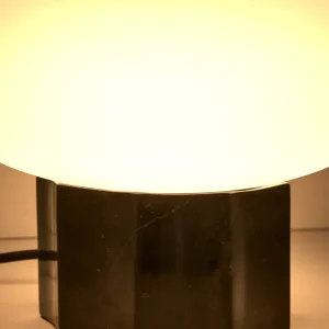 Lampe de table Idela en verre fumé et marbre noir Ø 26 cm Kave Home Mauritius