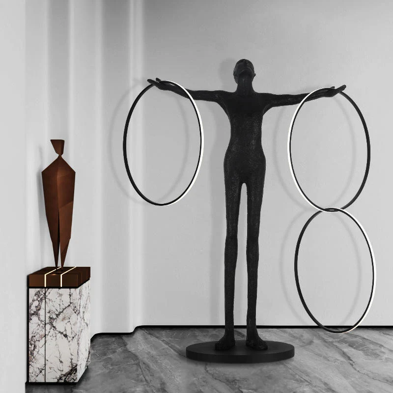 Lampadaire de luxe en forme de statue humanoïde, lampe sur pied moderne et créative pour salon, salle d'exposition, éclair...