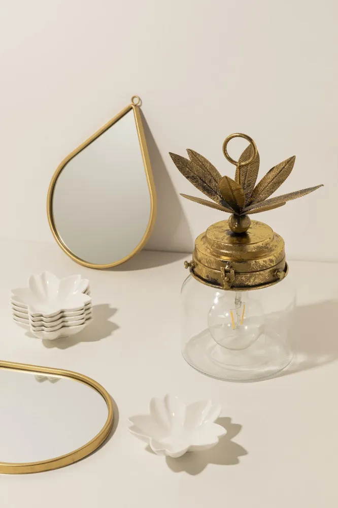 Lampe Ananas Doré · Déco ·