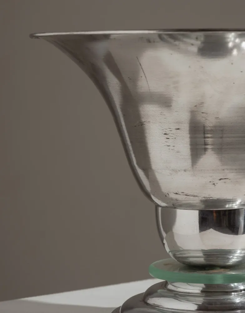 LAMPE ART DÉCO EN ALUMINIUM ET VERRE, 1960s