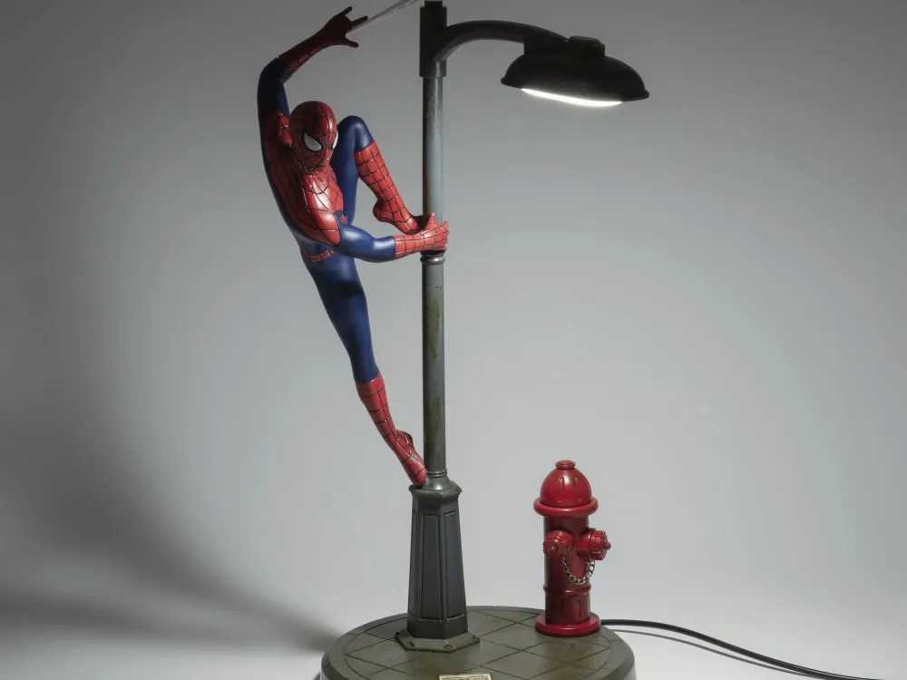 Lampe de bureau LED Spider Man (fonctionnement USB)