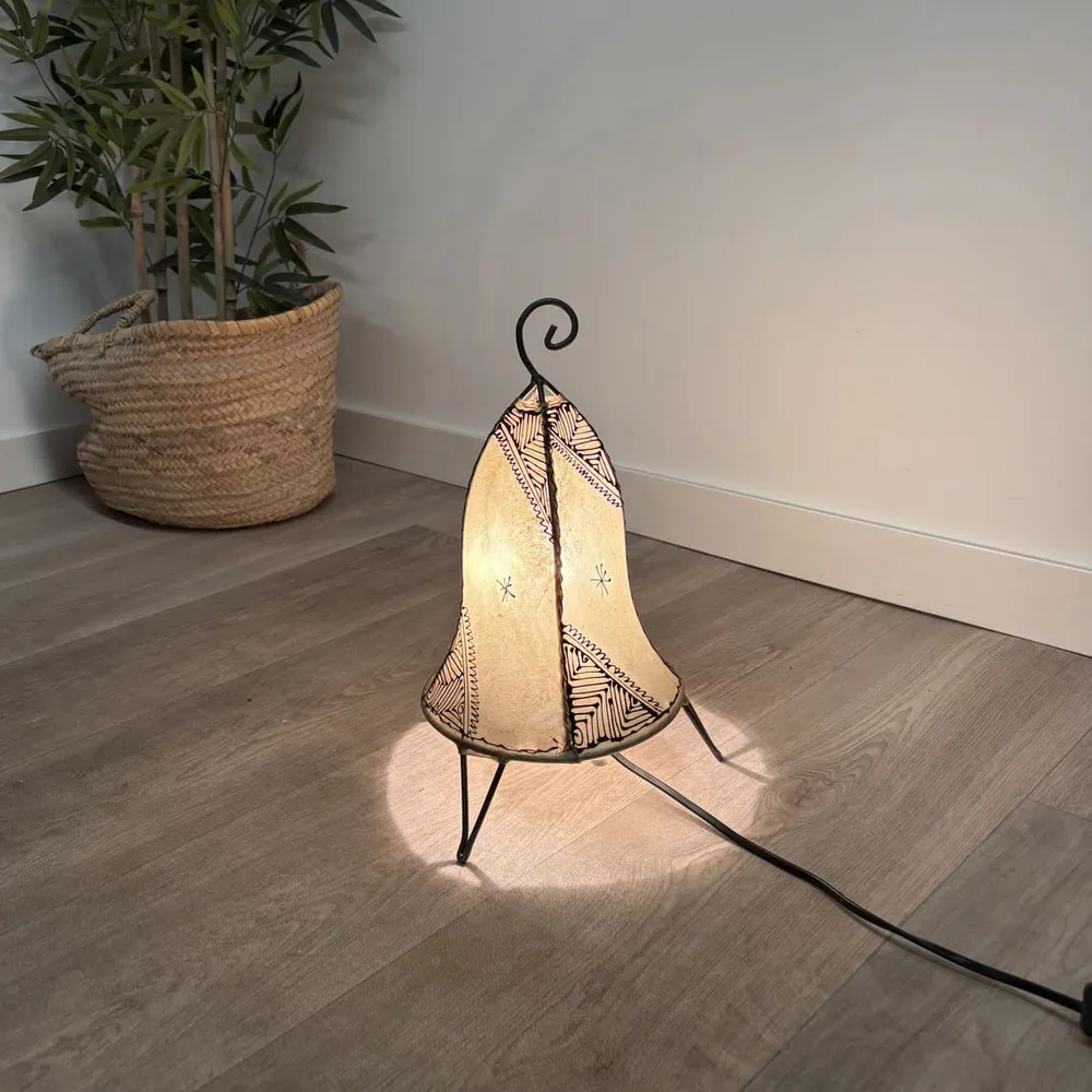 Lampe au henné marocain peinte à la main 35x19