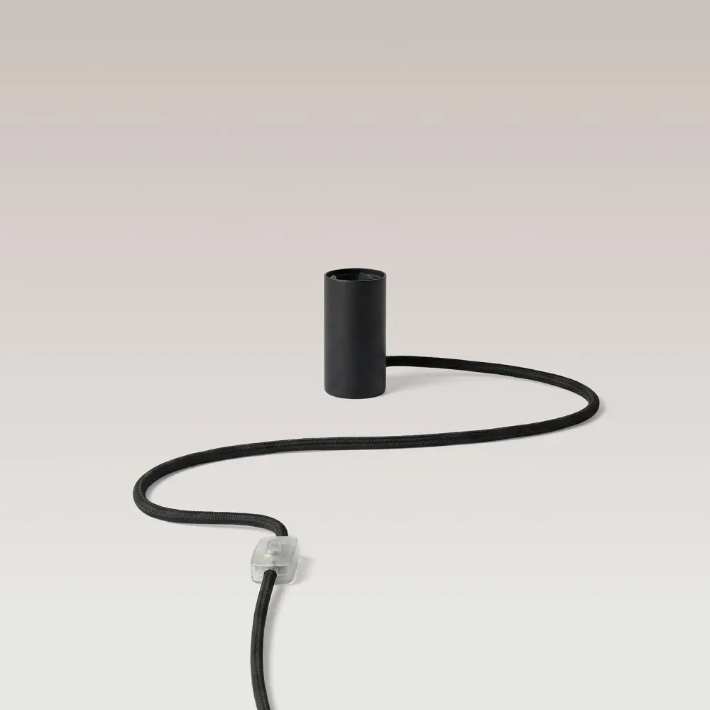 Lampe magnétique plug- avec culot E27 - Noir