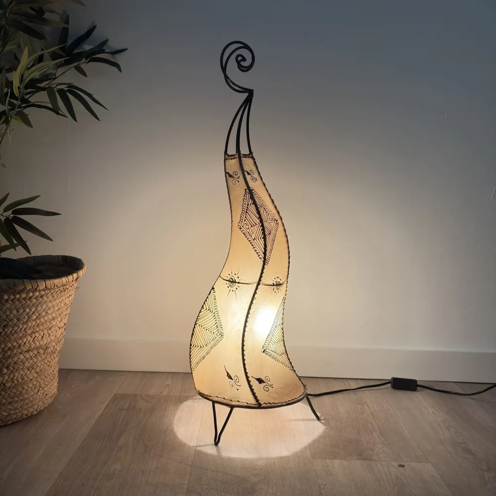 Lampe marocaine en cuir et henné naturel 70cm