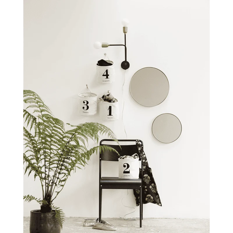 Lampe murale moléculaire House Doctor, Noir, Laiton
