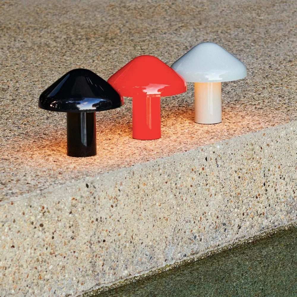 Lampe Pao portable noire douce