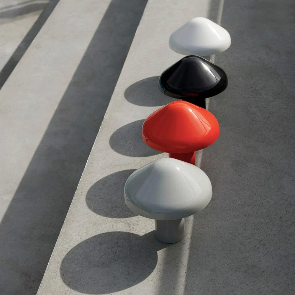 Lampe Pao portable noire douce
