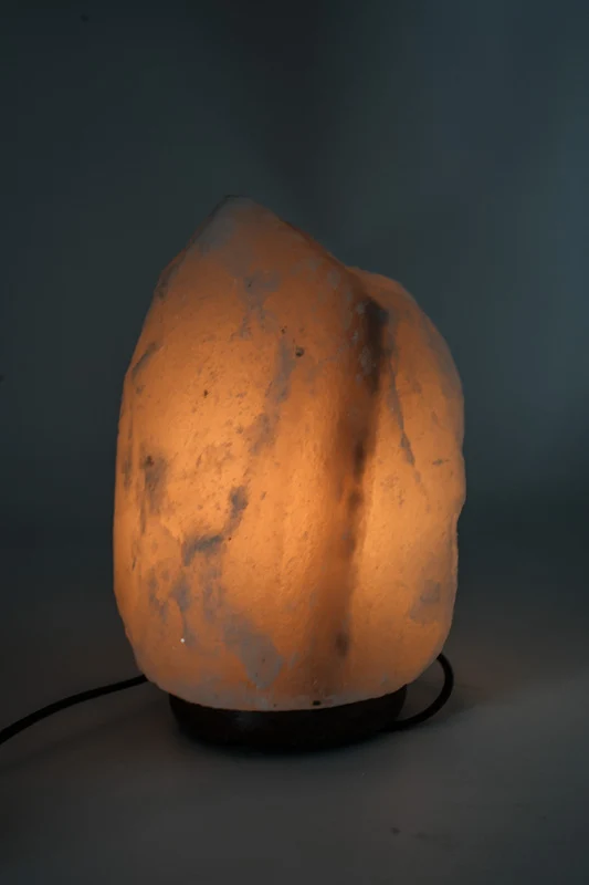Lampe en pierre de sel blanche 4-6 kg