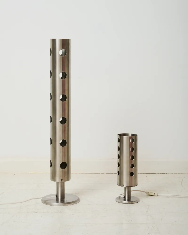 Lampe à poser en aluminium brossé ajouré, 1980-1990s